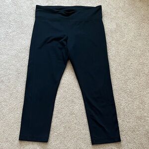 Under Armour Cropped Leggings